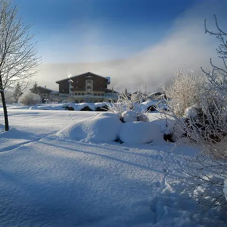 ホテル ツム ユンゲン レｰマー