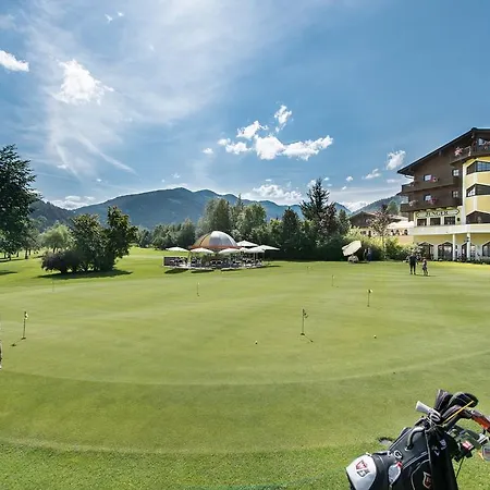 Zum Jungen Romer Hotel 4*