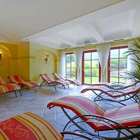 Hotel Zum Jungen Roemer