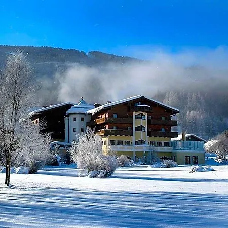 Zum Jungen Roemer Hotel