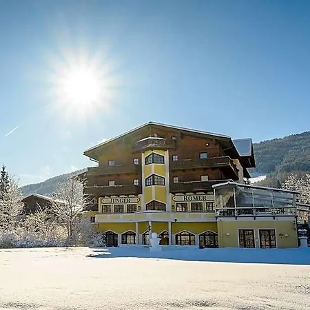 Zum Jungen Roemer Hotel 4*