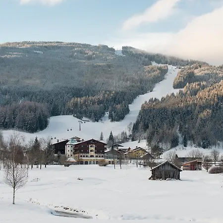 ツム ユンゲン レｰマー 4*